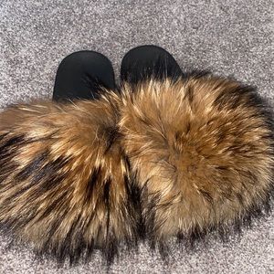 Womens fur slides